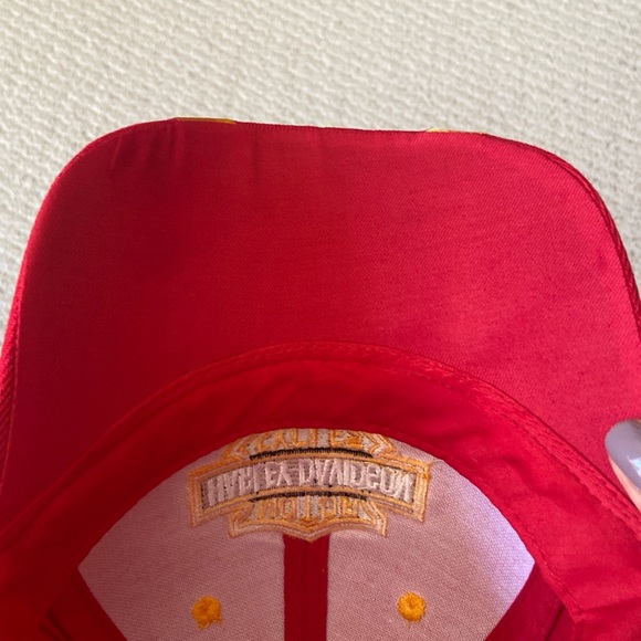 Harley Davidson Red with Flames Logo Ballcap - Picture 3 of 6